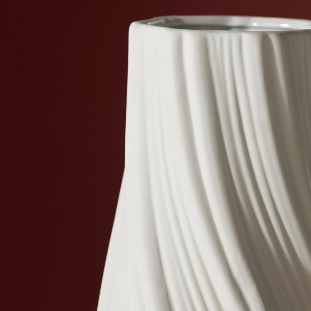 Sandro textured vase - Picture 2 of 10